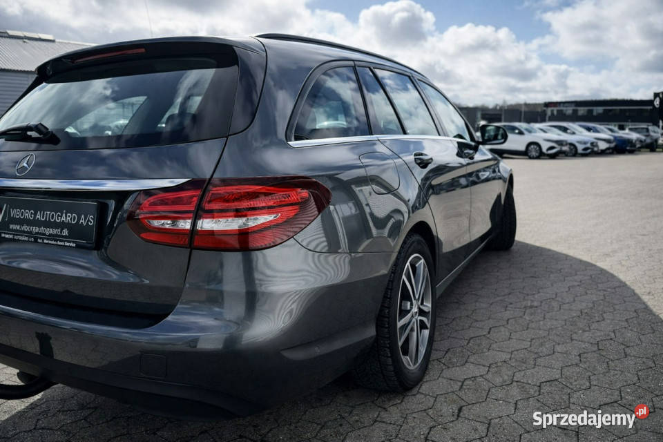 Mercedes C 200 W205 20142021 Mercedes-Benz Sadlno