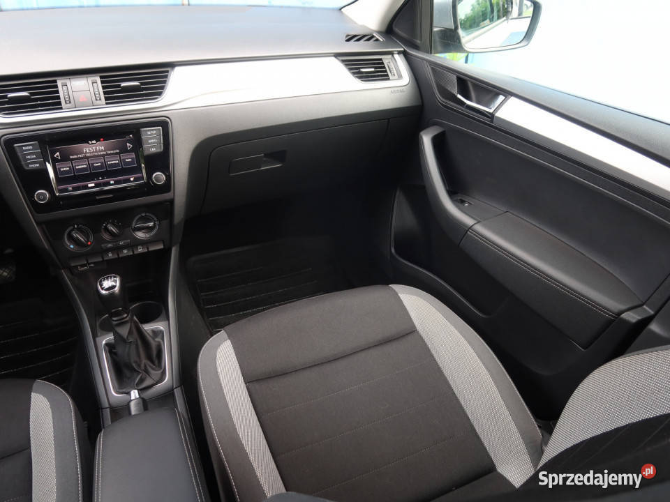 Skoda Rapid 10 TSI wspomaganie kierownicy Katowice sprzedam