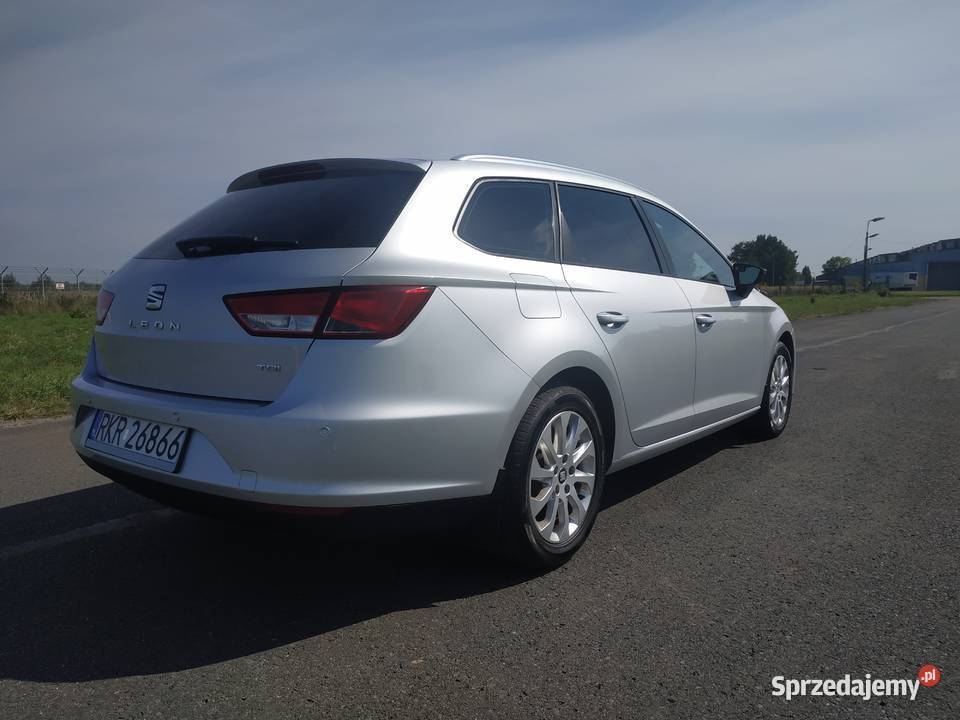 Seat Leon 16 TDI zadbany 2014 kombi czujnik parkowania
