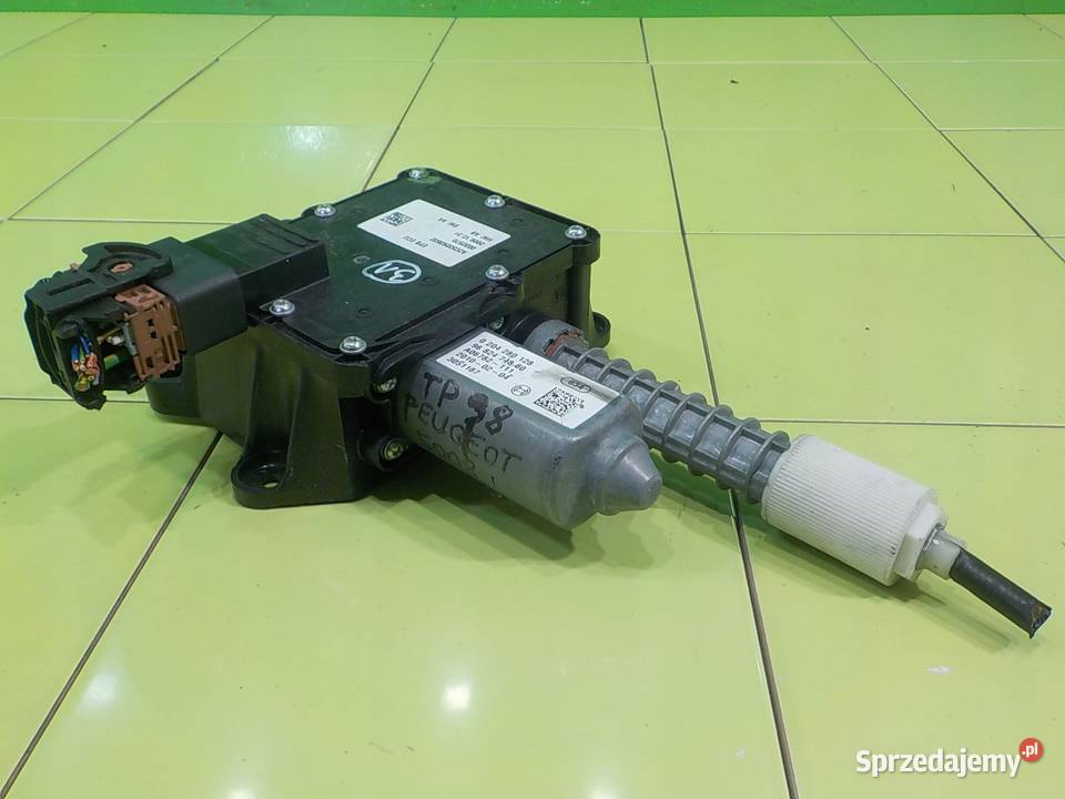 PEUGEOT 5008 I 16 HDI 10r 5D mechanizm recznego osobowe Suków