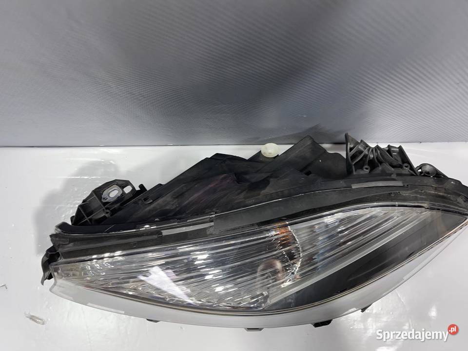 MERCEDES AKLASA W176 LEWA LAMPA PRZÓD Oświetlenie Części wielkopolskie Ostroróg