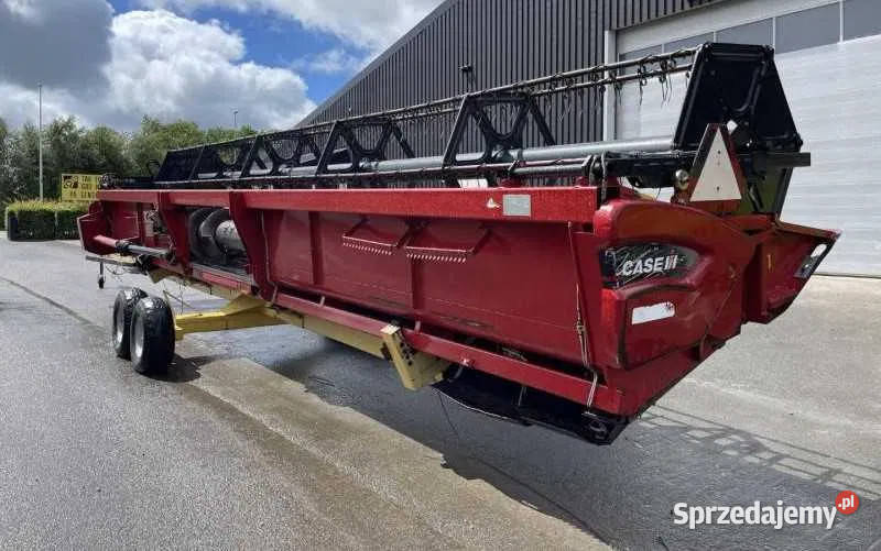Kombajn zbożowy CASE 9010 heder z wózkiem Olsztyn