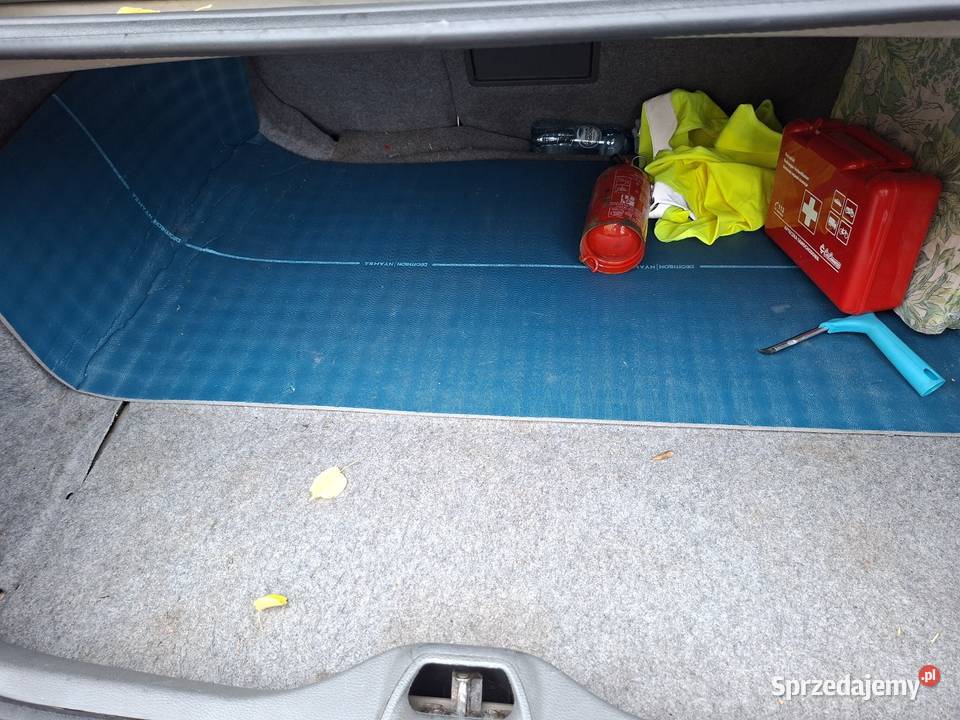 Volvo s60 24 benzyna przebieg 308 oc wazne S60