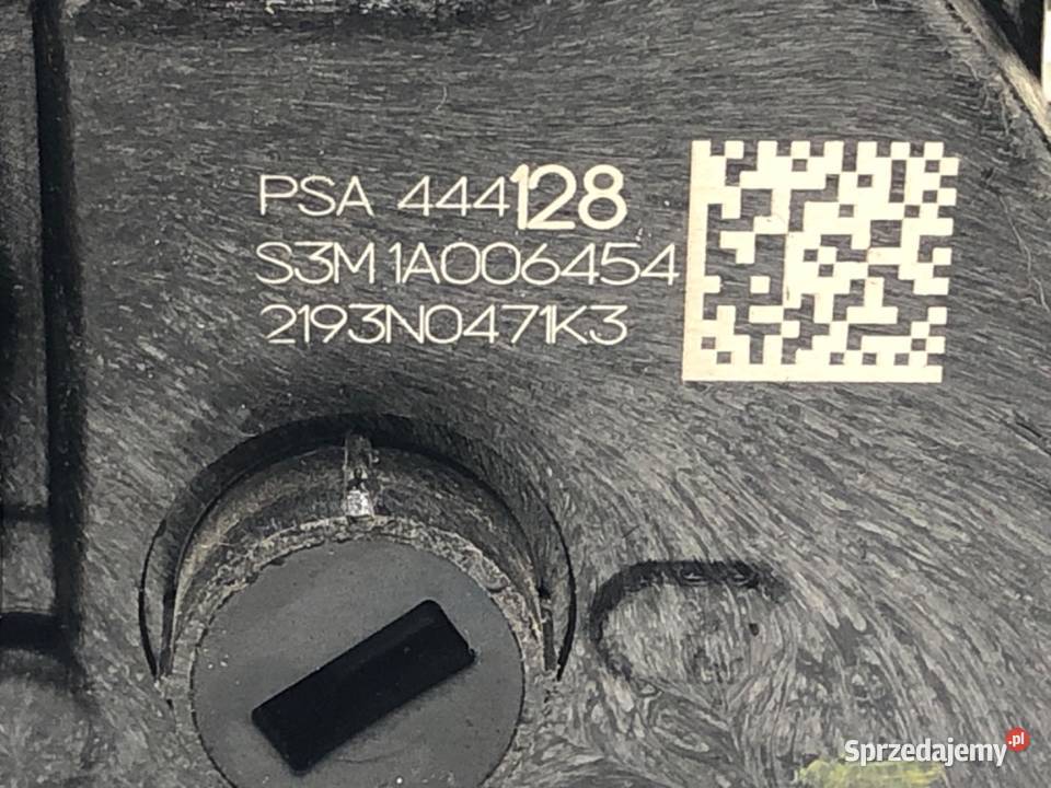 ZAMEK DRZWI PRAWY TYŁ PEUGEOT 208 II Hatchback osobowe sprzedam