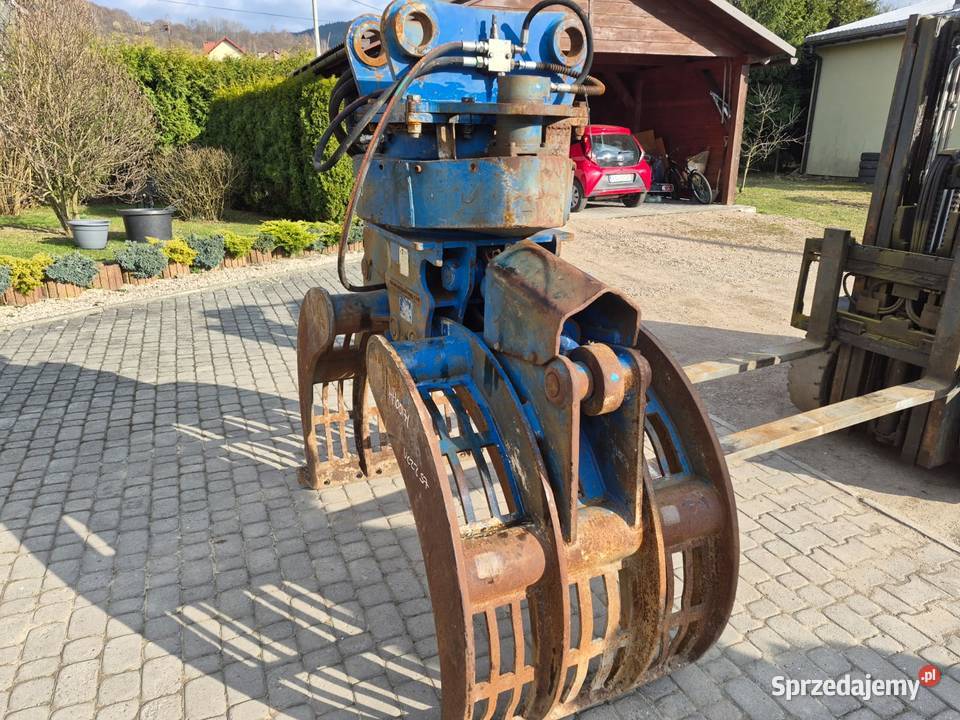 Mc Quaid HH2500 na 2 siłownikach chwytak Maków Podhalański