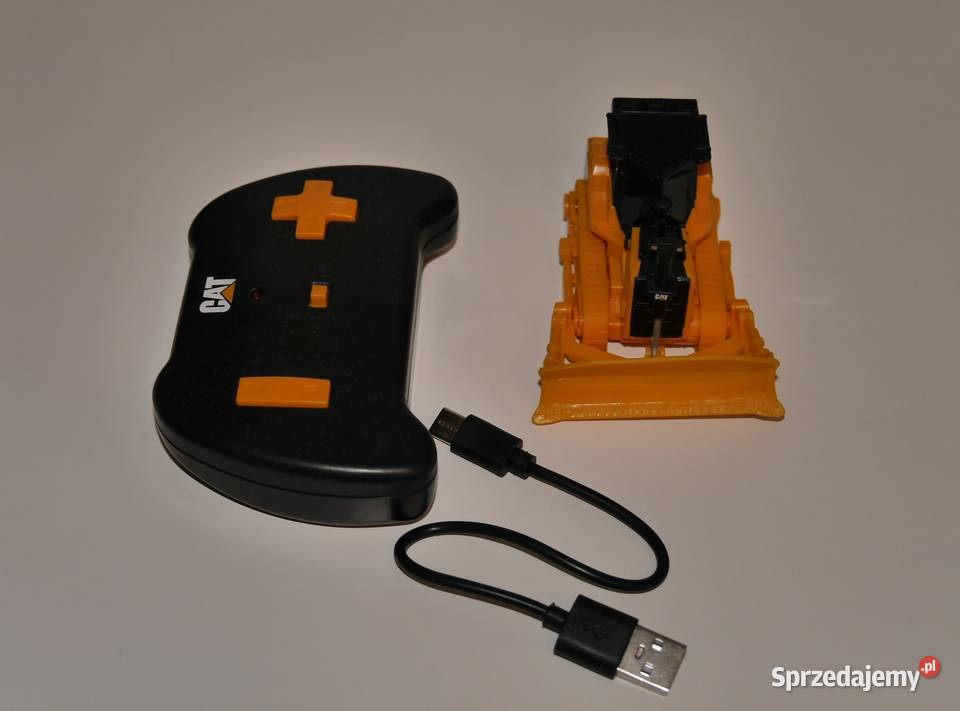 Carrera 37026002 164 RC CAT D7E Bulldozer