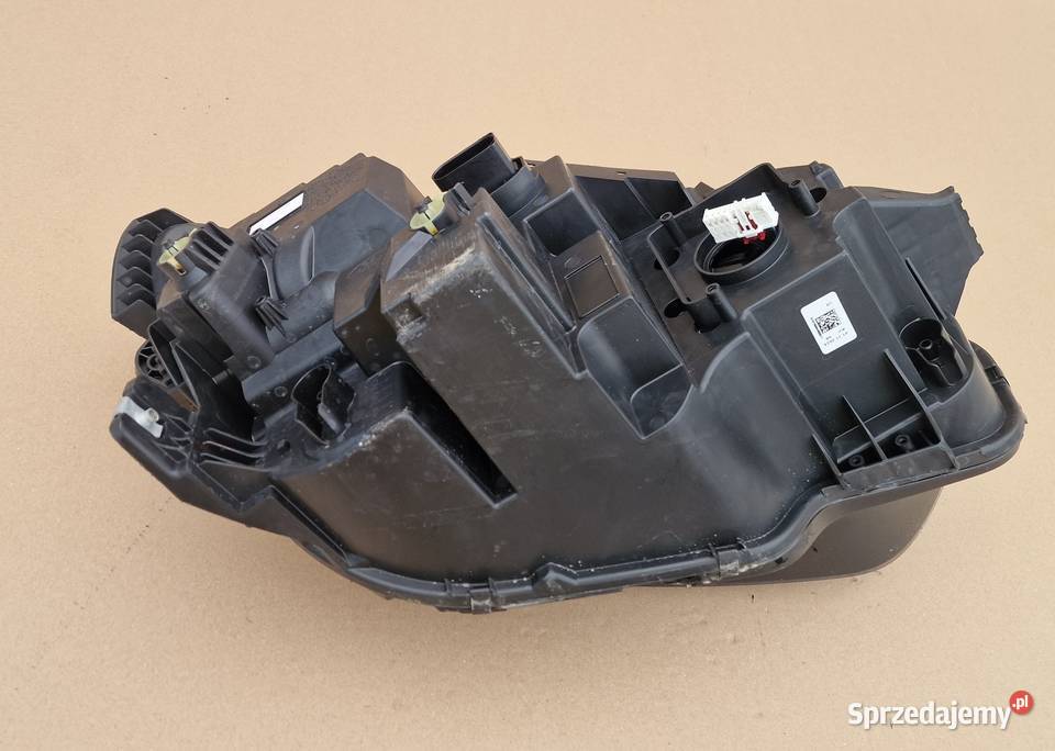 FORD CAPRI LAMPA REFLEKTOR FULL LED LEWA osobowe lubuskie Bieleń