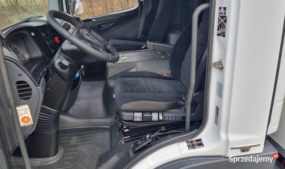 Mercedes atego 1523 4x2 izoterma euro 6 świętokrzyskie