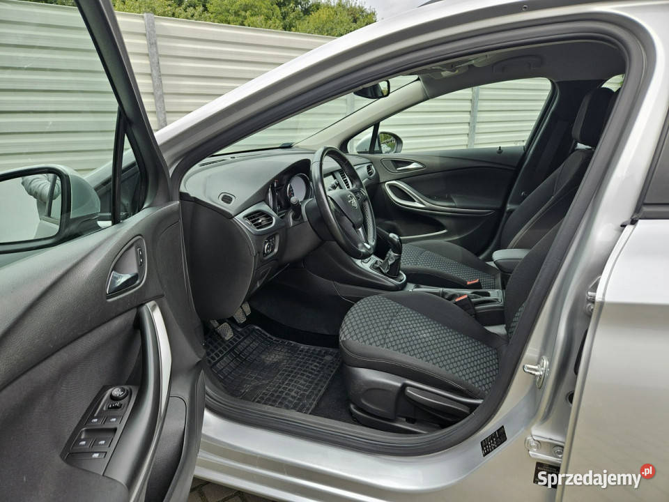 Opel Astra 16 CDTi 110 bezwypadek POLSKI SALON Kombi pomorskie Gdynia