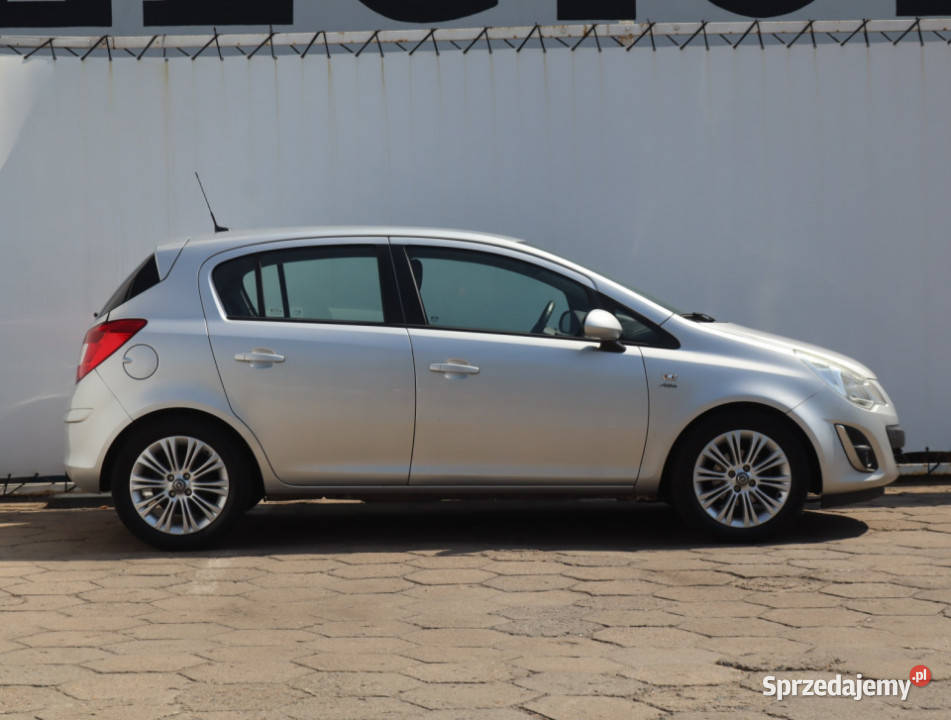Opel Corsa 14 poduszka powietrzna Corsa Łódź