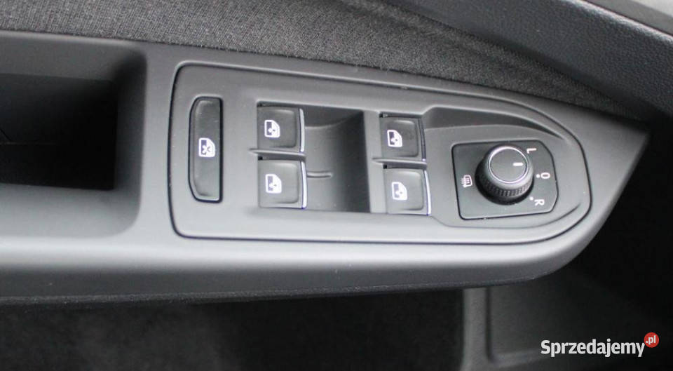 Volkswagen Golf 2022r FV 23 Iwł Salon ASO