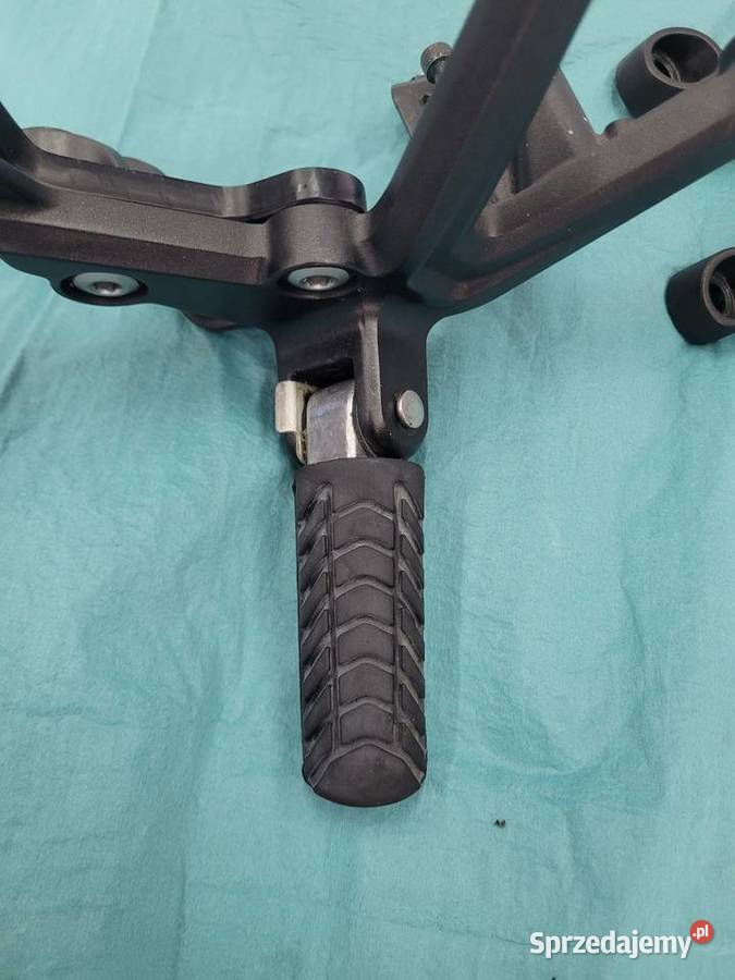 Kawasaki Ninja H2SX Z1000SX PODNÓŻKI PASAŻERA Podnóżki i stopki