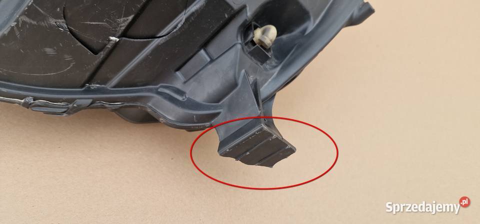 RENAULT MASTER III IV LIFT 2019 REFLEKTOR LAMPA Lampy przednie Bieleń sprzedam