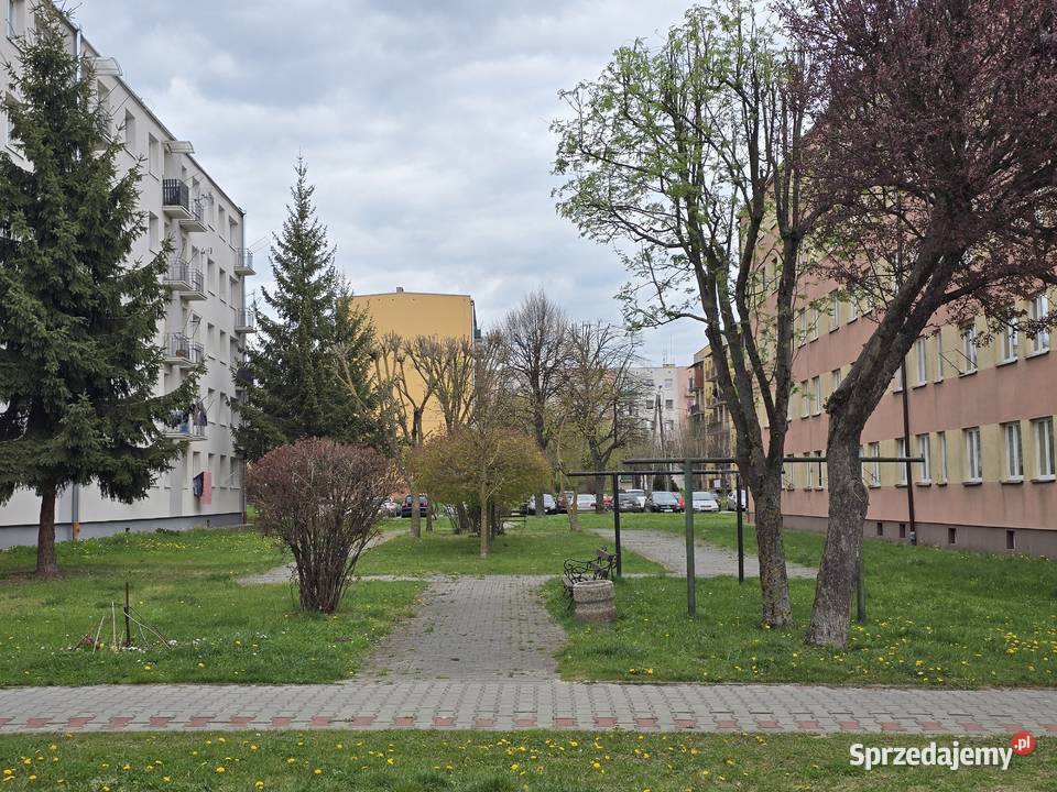 Mieszkanie 455m2 dwa pokoje kuchnia balkon Staszów