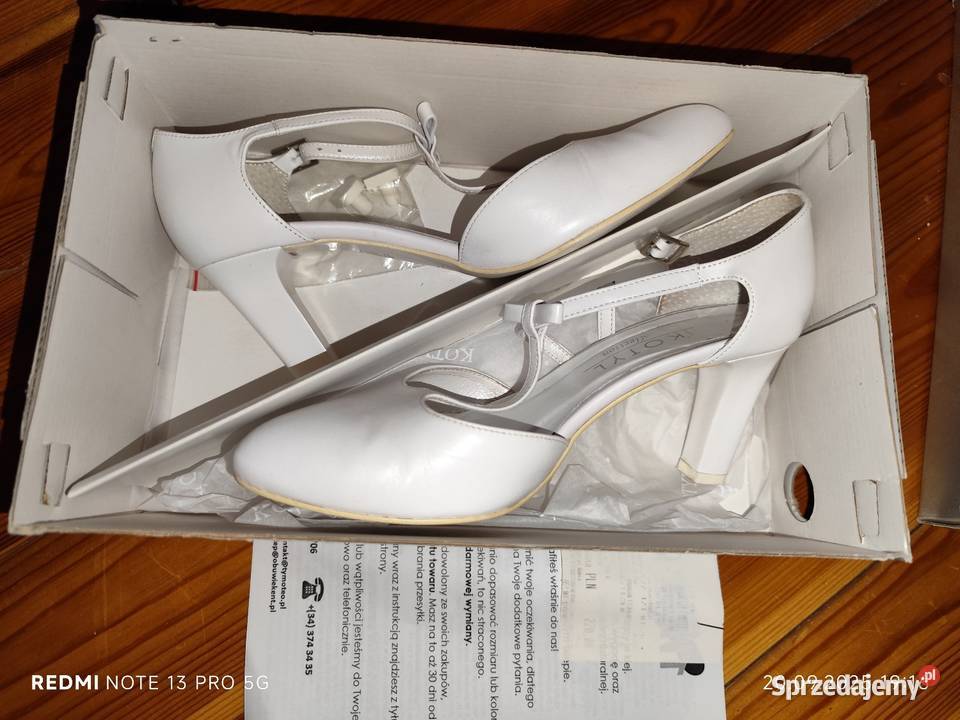 perłowe klasyczne wysokie szpilki firmy Kotyl Szczecin sprzedam