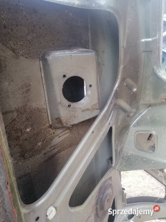 Błotnik tylny lewy Polonez Atu kombi zdrowy