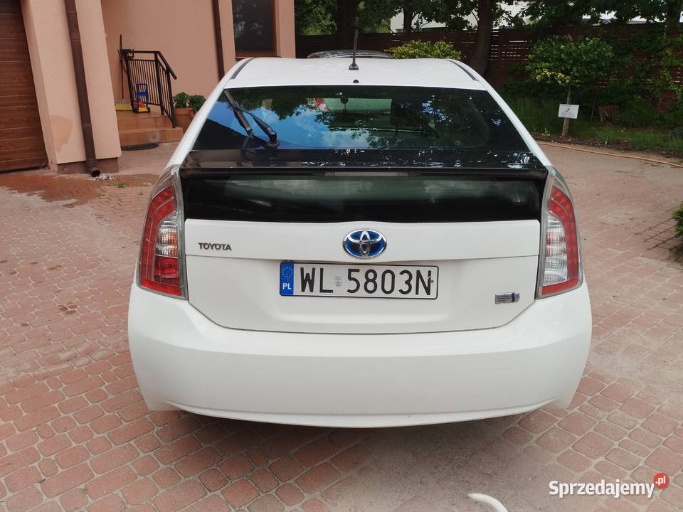 Toyota Prius Active hybryda 2015 Wólka Górska sprzedam