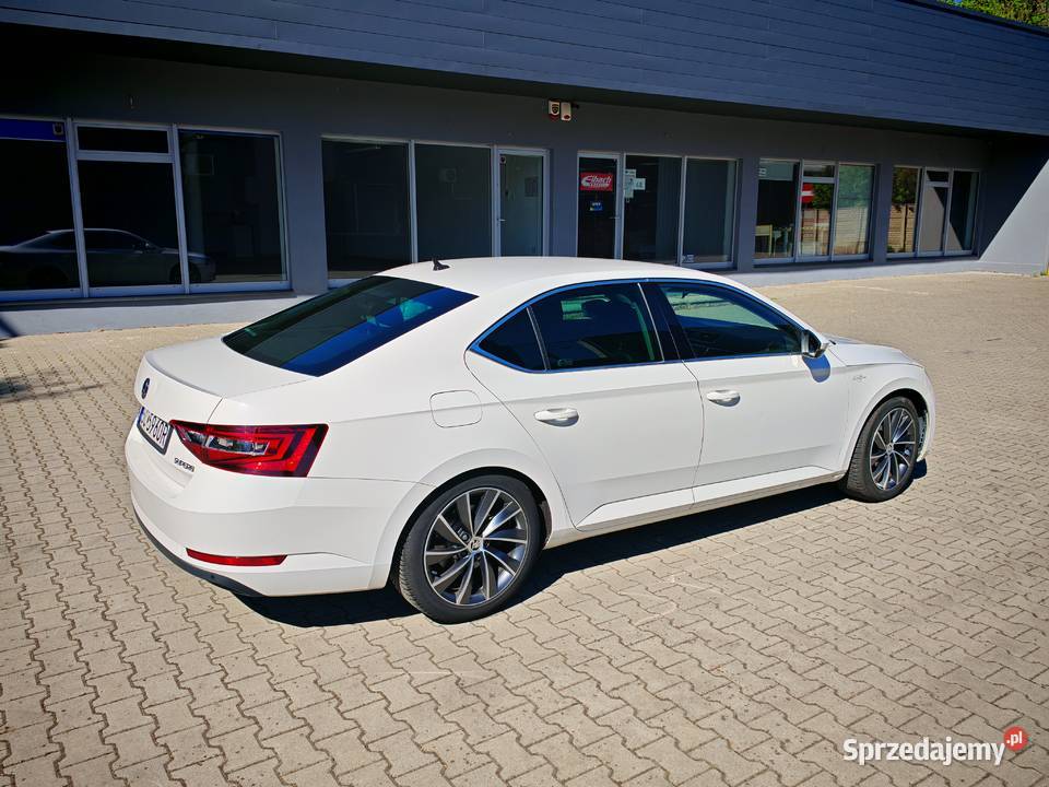 Skoda Superb III 20 TDI LaurinKlement Salon elektryczne szyby Superb sprzedam