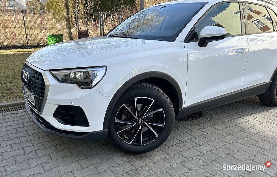AUDI Q3 SLine 35 TFSI S tronic Silnik 15 TSI Rok produkcji 2021 Warszawa