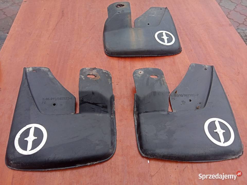 Polonez Caro Atu i Caro plus chlapacze przod i