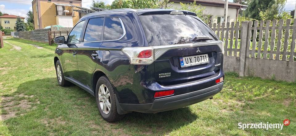Mistubishi Outlander 7 osób xenony kamera Lublin