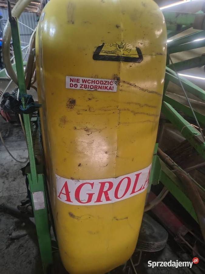 Opryskiwacz agrola 400L 12 M