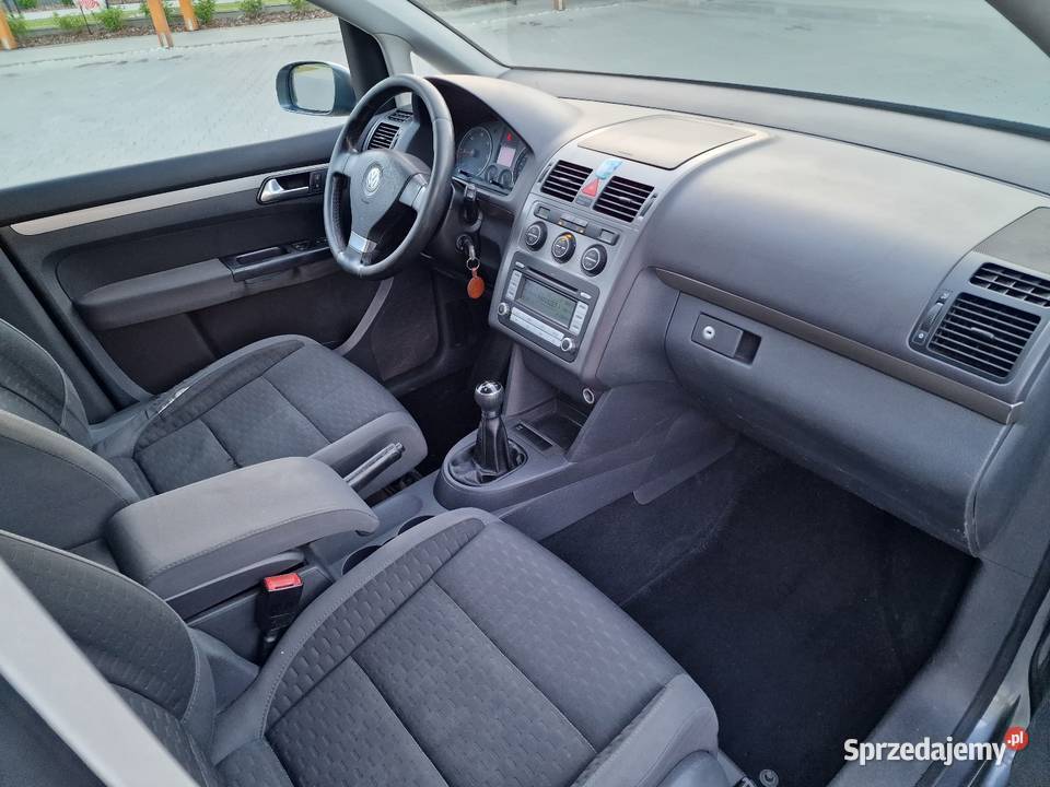 VW Touran Lift 19 TDI 140 Klimatronic Alufelgi ESP Touran