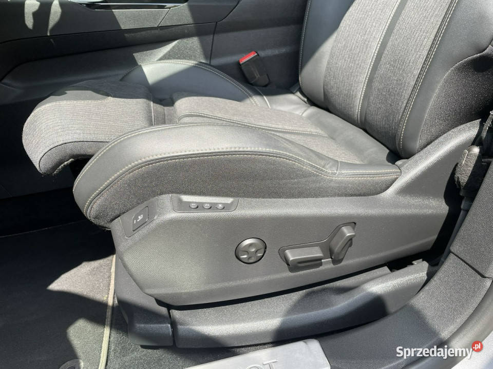 Peugeot 5008 Peugeot 5008 15HDI 7osobowy GT line elektryczne lusterka Gostyń