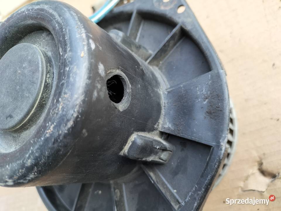 NISSAN TERRANO II 2 DMUCHAWA WENTYLATOR Kamień-Kolonia