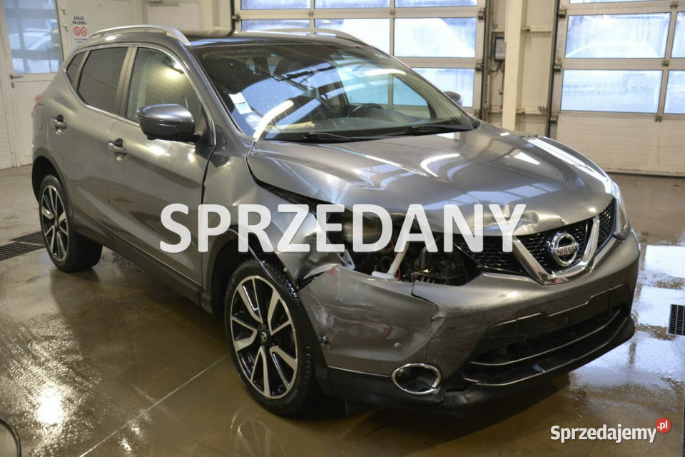 Nissan Qashqai 12 benzyna 115 full ledy kamera małopolskie Kęty