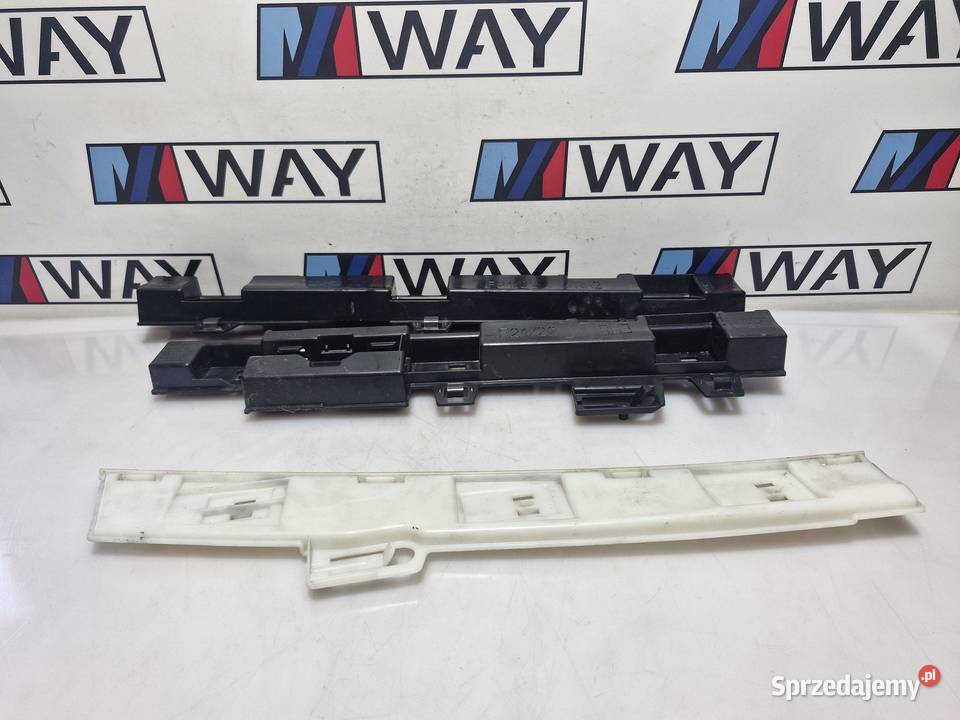 BMW F20 ŚLIZG MOCOWANIE LISTWY PROGOWEJ PRAWE