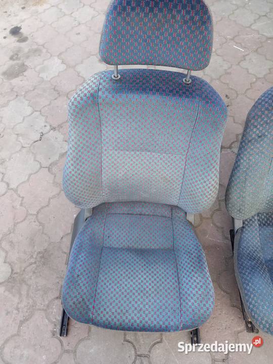 Polonez Caro plus komplet foteli przednich podkarpackie