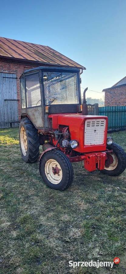 Ciągnik rolniczy Wladimirec T25 z pługiem Grójec Wielki sprzedam