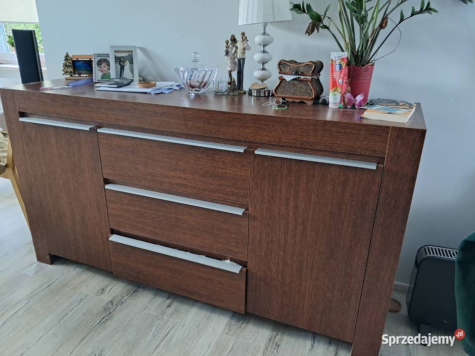 Syndyk sprzeda Komodę Komody Wejherowo