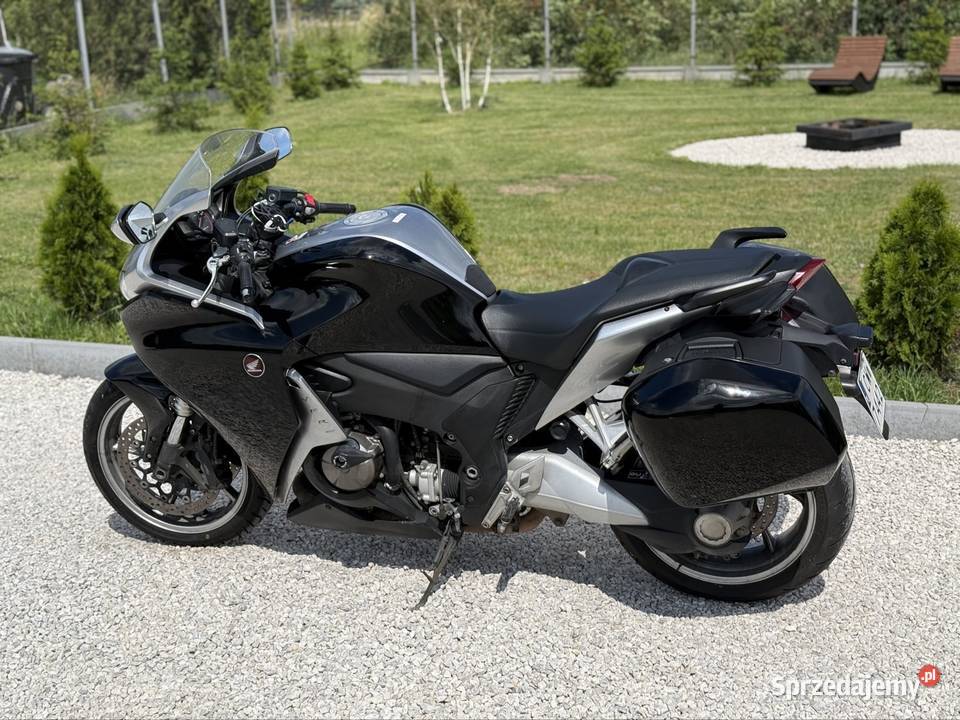 Honda VFR 1200 Manual Piękny stan Oryginalne kufry Włocławek