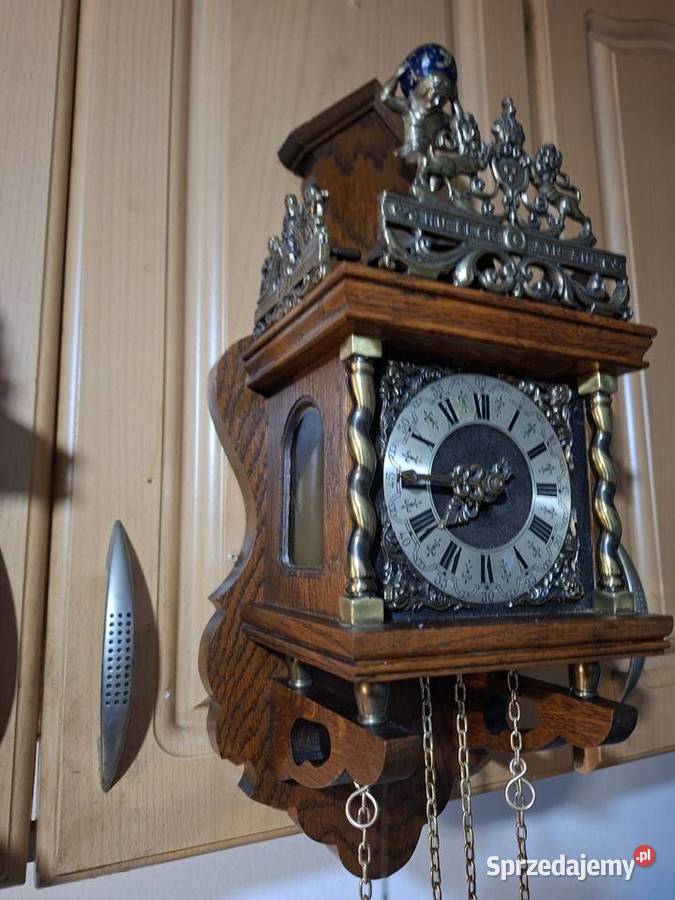 Wiszący zegar Atlas holenderski Zegary podkarpackie