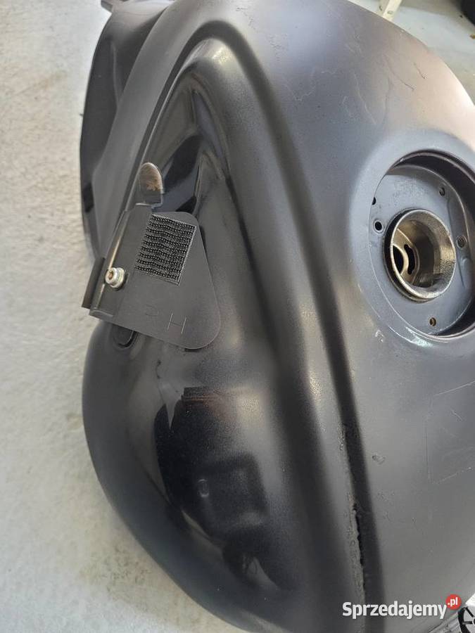 SUZUKI GSF 650 gladius zbiornik paliwa bak Lwówek
