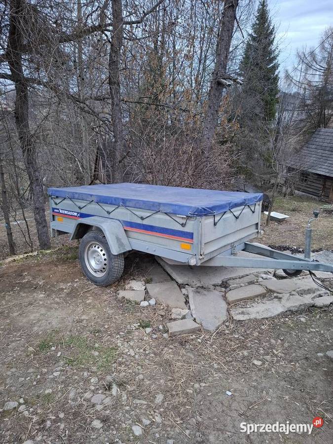 Przyczepka samochodowa