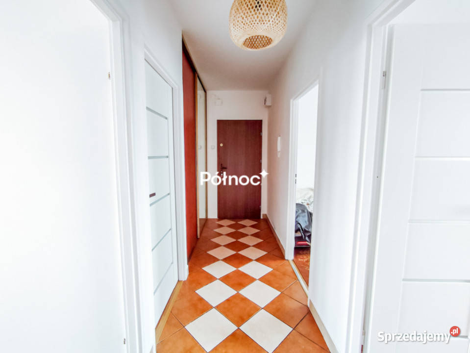 Duże mieszkanie 4 pokoje 2 balkony 818 m 81.8m2 Sprzedaż