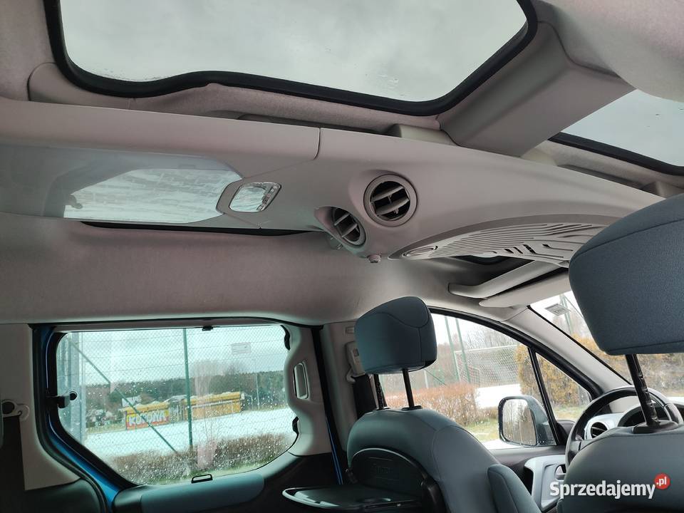 Citroen Berlingo 16 eHdi Multispace Rok produkcji 2012 świętokrzyskie