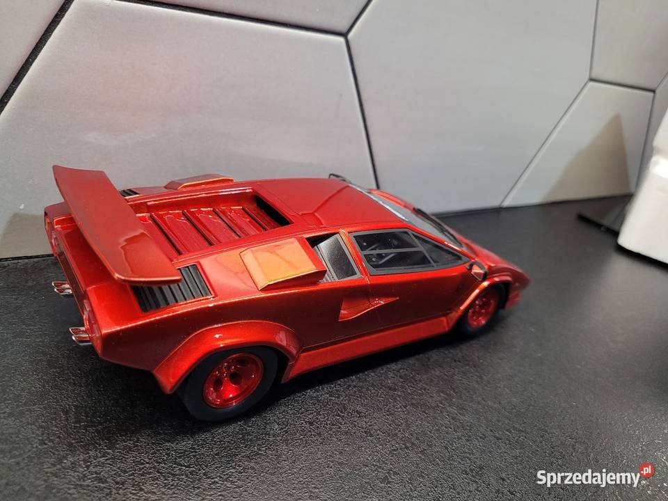 Model Lamborghini Countach Koenig 118 GT Spirit
