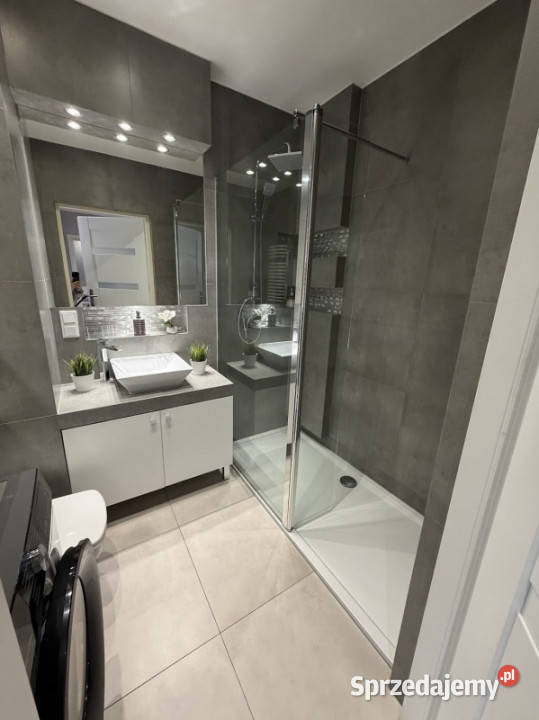 Do wynajęcia 2 pokoje 54 m balkon garaż Dąbska