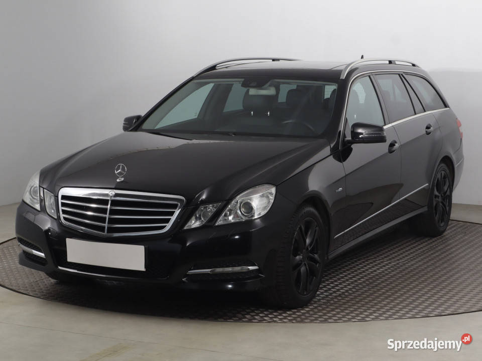 Mercedes E E 200 Rok produkcji 2011 Bielany Wrocławskie