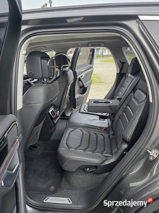 VW Touareg 30TDI I WŁ BEZYPADKOWY F VAT 23 Salon Rok produkcji 2018