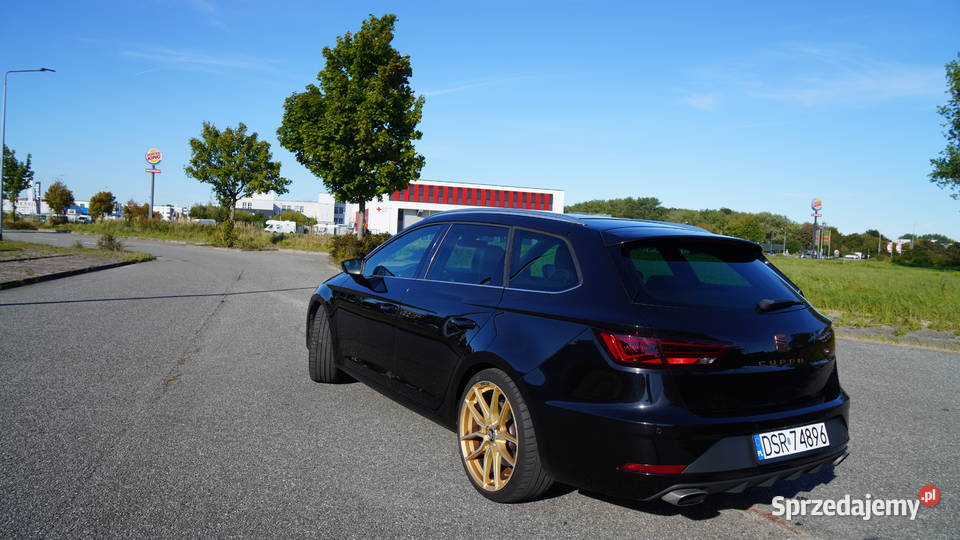 Seat Leon CUPRA ST300 Leon Leon