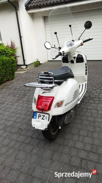 Vespa GTS 300 Poznań