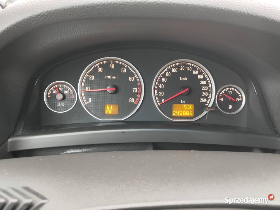 Sprzedam Opel Vectra kombi 18 LPG Świdnik