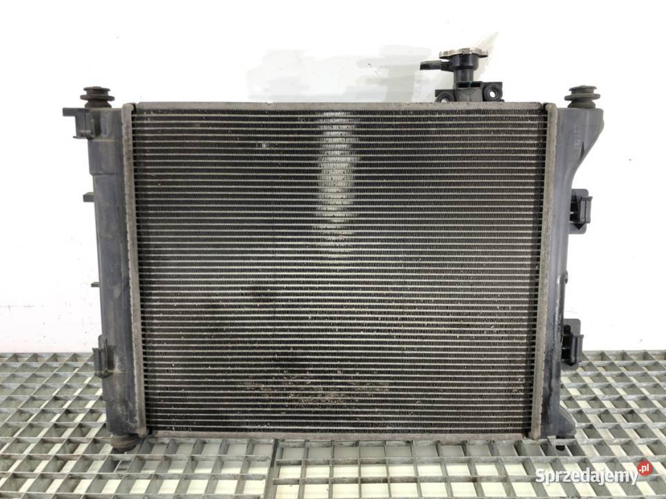 CHŁODNICA WODY HYUNDAI i30 16 128 RADIATOR osobowe podkarpackie sprzedam