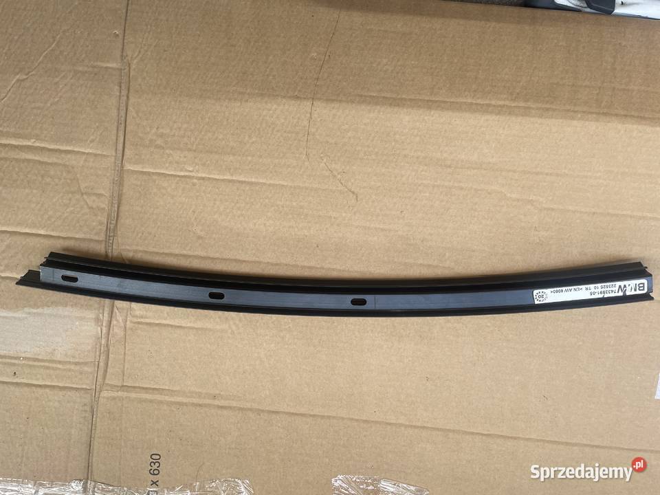BMW G21 listwa pionowa drzwi lewy tył 7433991