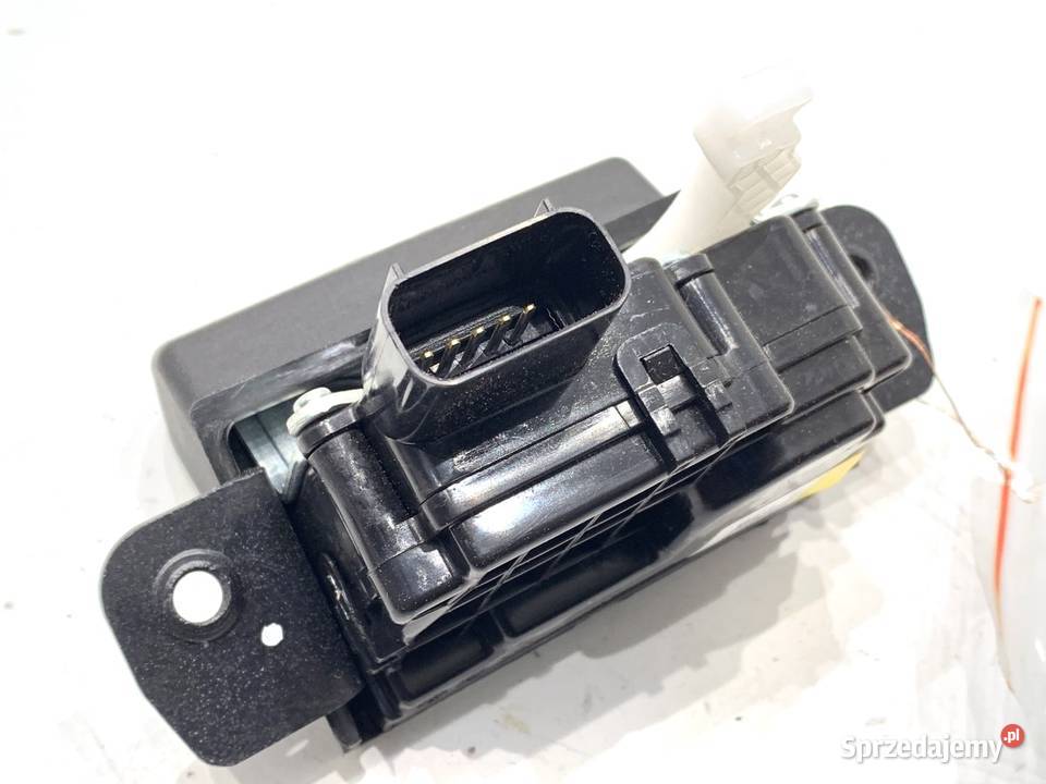 ZAMEK KLAPY TYŁ KIA SPORTAGE IV SUV